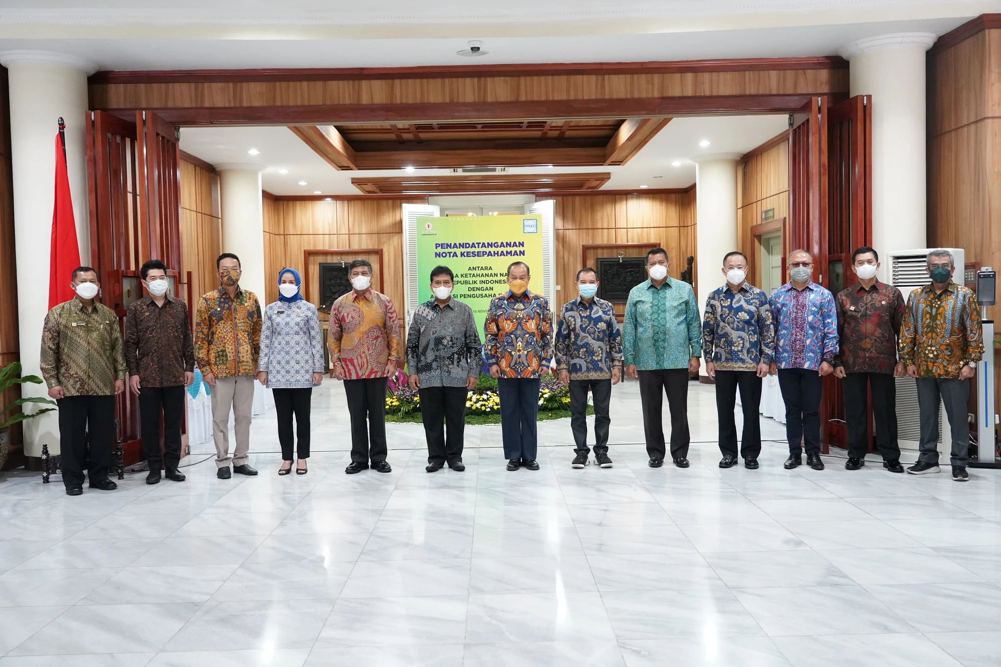 LAPORAN TAHUNAN APINDO Provinsi Jawa Tengah 2021